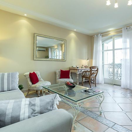 Lovely 2 Bed 2 Bath Apartment In Cannes On Rue Antibea Easy Walk To The Palais 224 Exterior foto