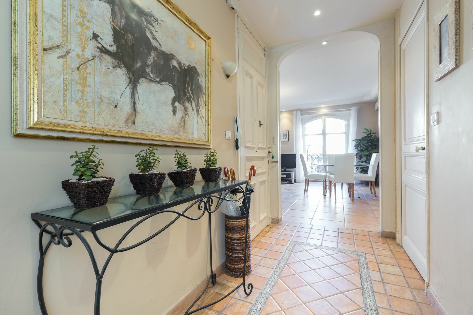 Lovely 2 Bed 2 Bath Apartment In Cannes On Rue Antibea Easy Walk To The Palais 224 Exterior foto